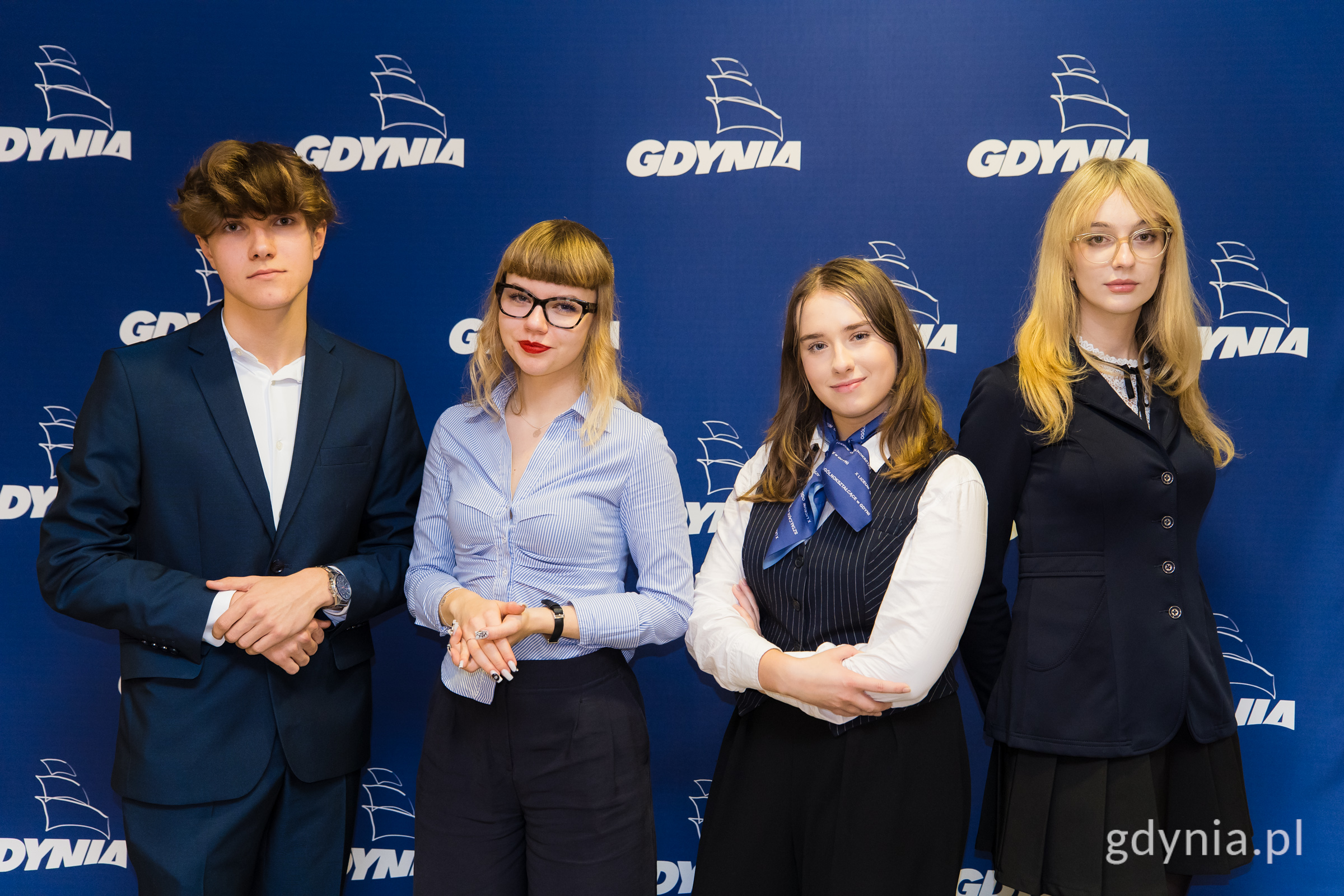 Prezydium Młodzieżowej Rady Miasta (fot. Paweł Budziński)